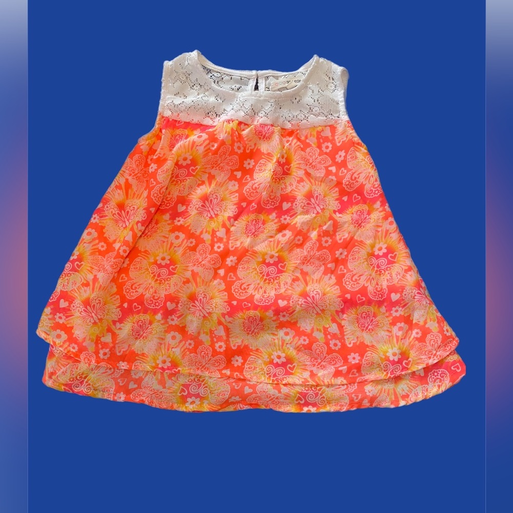 Self Esteem size 5 sleeveless floral shirt with lace detail and sheer floral